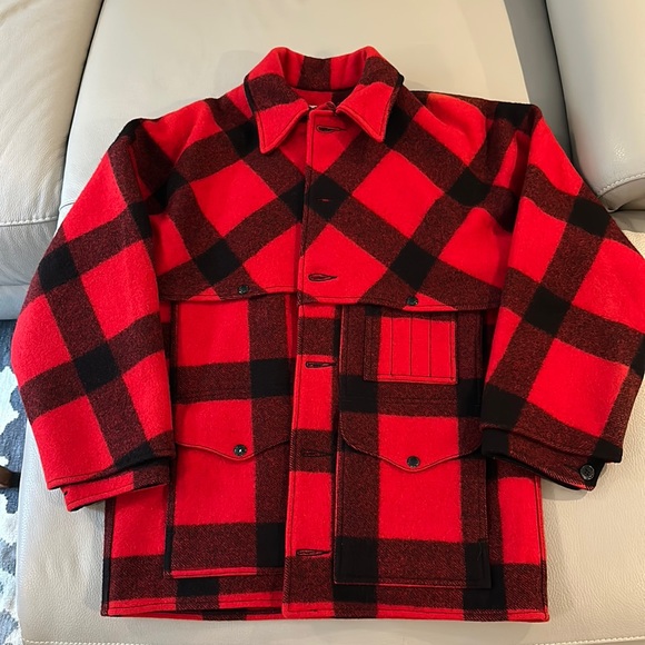 FILSON DOUBLE MACKINAW CRUISER RED BLACK CLASSIC PLAID